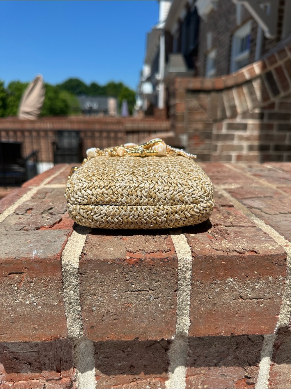 Shiraleah Natural Woven Straw Clutch with Shell Charm and Gold Chain NWT - Picture 8 of 8